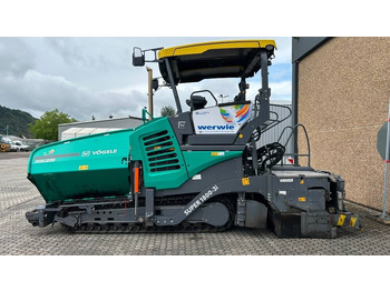 Asphalt paver VÖGELE