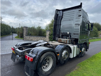 Tractor unit Volvo FH13 520: picture 5