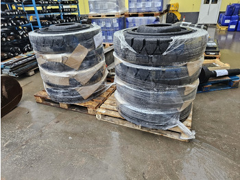 Wheel and tire package