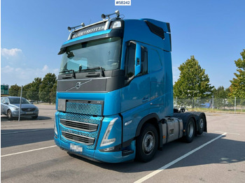 Tractor unit VOLVO FH