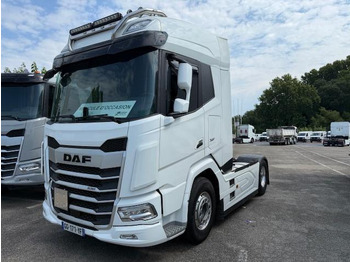 Tractor unit DAF XF 530