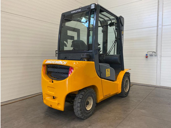 Diesel forklift Jungheinrich DFG430: picture 4