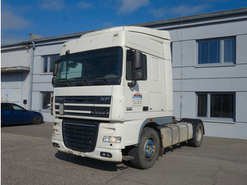 Tractor unit DAF XF 460