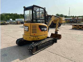 Crawler excavator CAT 302.7DCR: picture 3