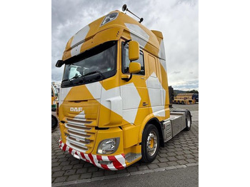 Tractor unit DAF XF 460