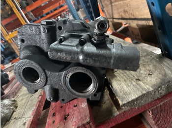 Hydraulic pump CASE