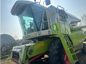Combine harvester Claas Medion 310 z roku 2002.: picture 2