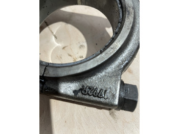Connecting rod for Agricultural machinery Fendt 936 Deutz Agrotron Volvo D7E TCD2013L064V TCD2013L64V TCD2013 7,2L - tłok 04904808: picture 3 Connecting rod for Agricultural machinery Fendt 936 Deutz Agrotron Volvo D7E TCD2013L064V TCD2013L64V TCD2013 7,2L - tłok 04904808: picture 3