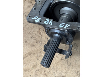 Drive shaft for Agricultural machinery John Deere 6110, 6000, 6010  Przystawka Przedniego Napędu L76149 L101047: picture 5