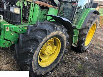Wheel and tire package JOHN DEERE