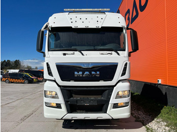 Concrete mixer truck MAN TGX 35.480 8x4*4 INTERMIX IMI 10 m3: picture 3