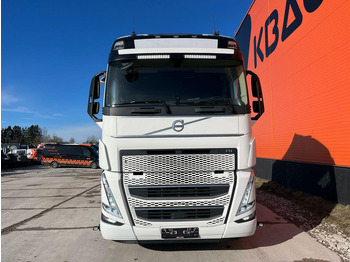 Tractor unit Volvo FH 500 6x2 GLOBE XL / RETARDER / DOUBLE BOGIE: picture 3