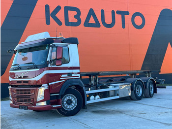 Container transporter/ Swap body truck VOLVO FM 330