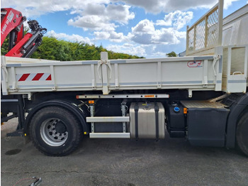 Dropside/ Flatbed truck, Crane truck Scania P 320: picture 4