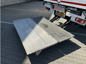 Closed box semi-trailer Groenewegen DRO-14-18 B / Box / Laadklep / Stuuras / APK 08-26: picture 5