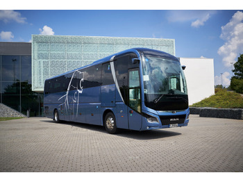 Coach MAN Lion's Coach