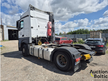 Tractor unit Mercedes-Benz Actros 1843: picture 5