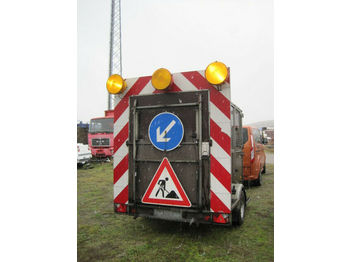 Trailer Trebbiner Verkehrssicherung, Laubgitter, Auffahrrampe: picture 1