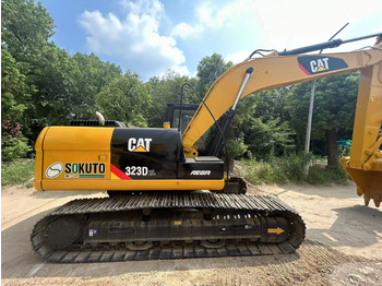 Crawler excavator CATERPILLAR 323D
