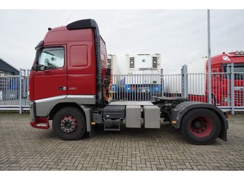 Tractor unit Volvo FH 420 ADR GLOBETROTTER COMPRESSOR: picture 1