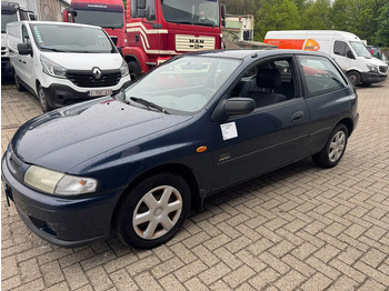 Sedan MAZDA
