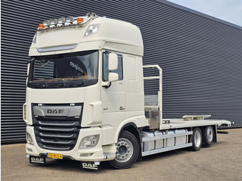 Tow truck DAF