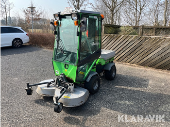 Municipal tractor NILFISK
