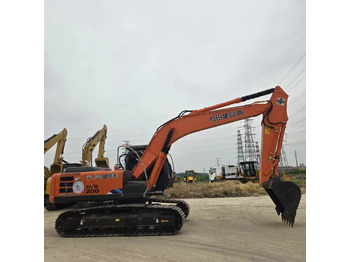 Excavator Hitachi ZX200: picture 2