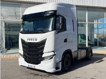 Tractor unit IVECO S-WAY