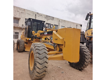 Crawler excavator CATERPILLAR 140H