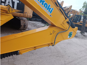Crawler excavator KOMATSU PC240LC: picture 5