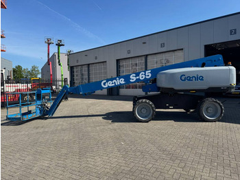 Telescopic boom GENIE