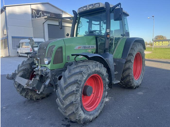 Farm tractor FENDT 700 Vario