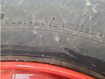 Wheel and tire package for Crane Bridgestone Wheel 445/95R25 10 12 1p: picture 3