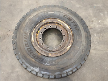 Wheel and tire package GROVE