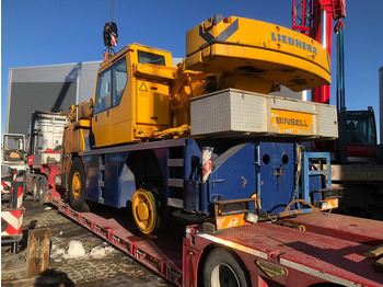 All terrain crane Liebherr LTM 1030-2: picture 3