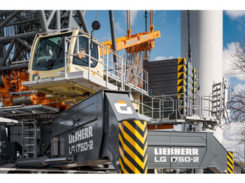 All terrain crane LIEBHERR