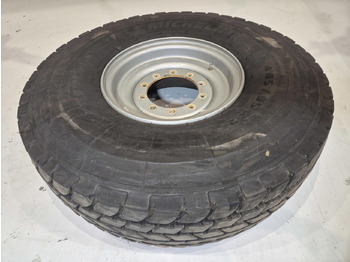 Wheel and tire package LIEBHERR