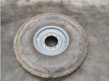 Wheel and tire package LIEBHERR