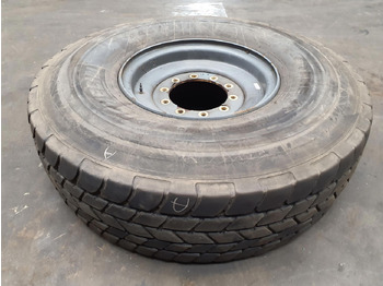 Wheel and tire package for Crane Liebherr Wheel 445/95R25 10 12.3 1p: picture 2