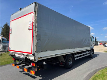 Curtainsider truck MAN TGM 18-340 BL: picture 2