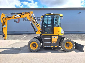 Wheel excavator JCB