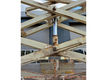 Scissor lift Holland Lift A151DV: picture 5