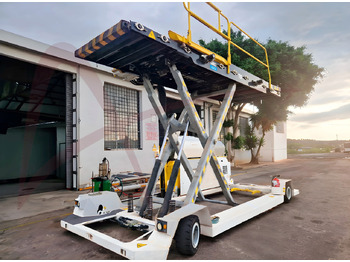 Aircraft cargo loader