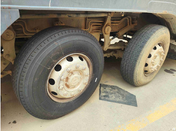 Mobile crane XCMG XCT55L5 55ton used 5-section truck crane price: picture 2 Mobile crane XCMG XCT55L5 55ton used 5-section truck crane price: picture 2