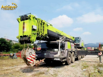 Mobile crane ZOOMLION ZAT4000V