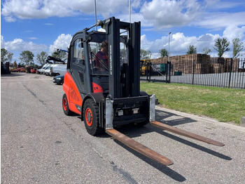 LPG forklift Linde H50T-02: picture 3