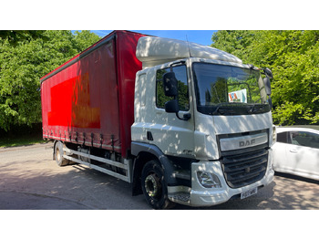 Curtainsider truck DAF CF 260