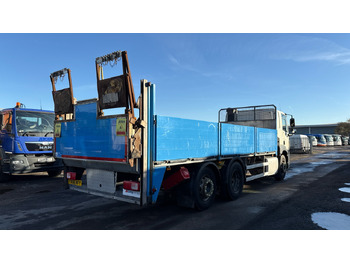 Dropside/ Flatbed truck DAF CF 330: picture 4 Dropside/ Flatbed truck DAF CF 330: picture 4