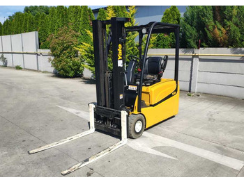 Electric forklift YALE
